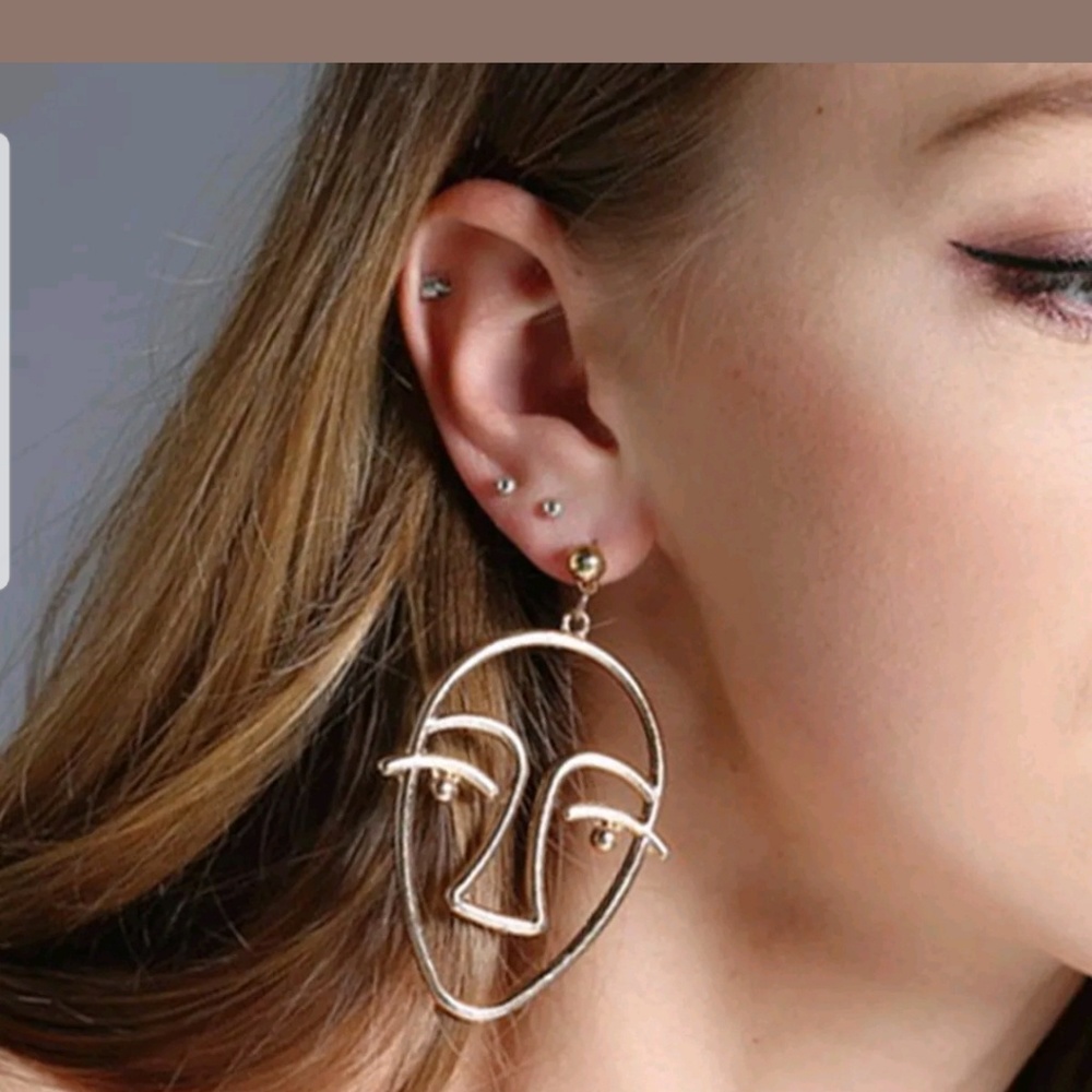 ❌CLEARANCE❌⚡last pair⚡ABSTRACT earrings